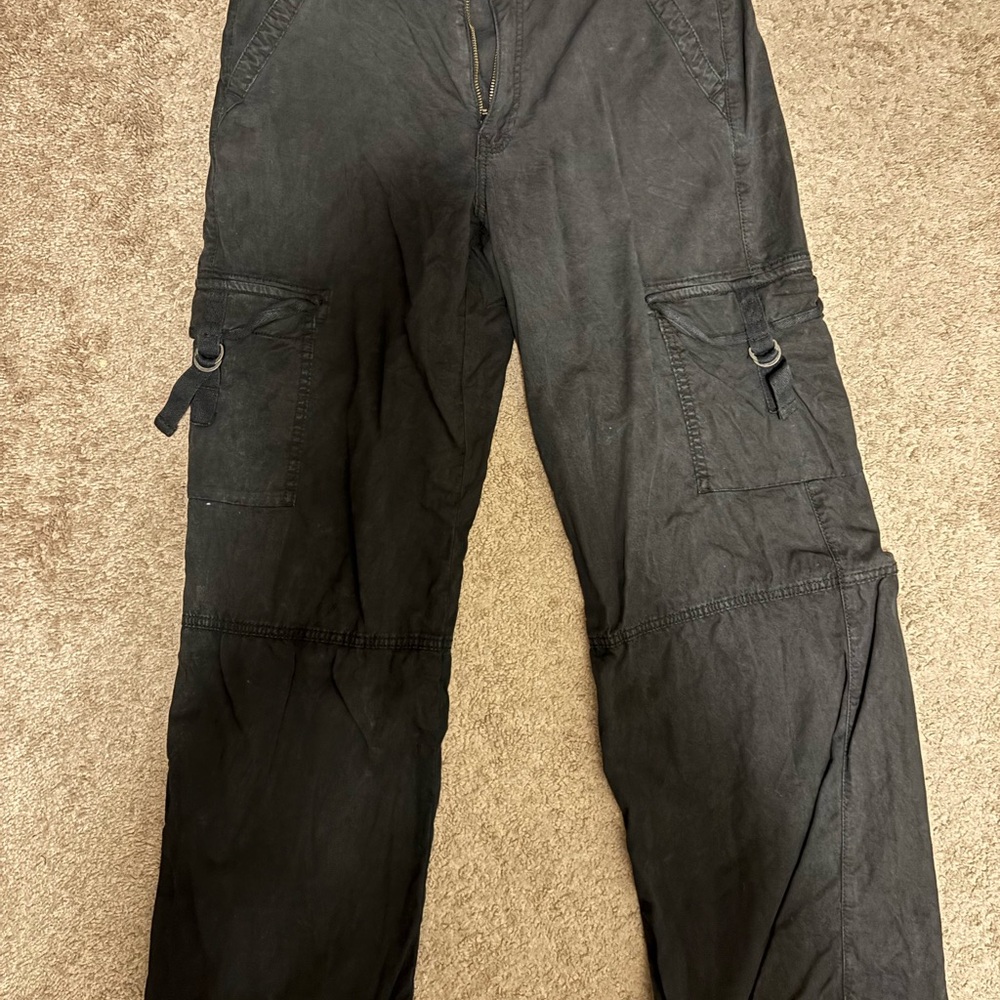 American Eagle Black Cargo Pants